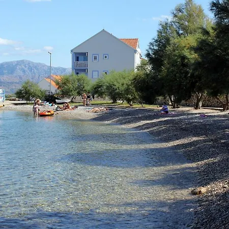 With A Parking Space Mirca, Brac - 730 Апартаменты