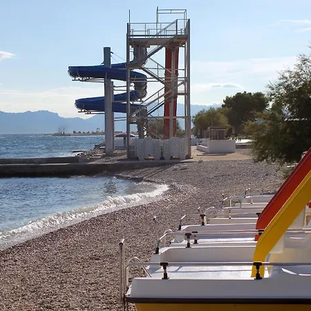 With A Parking Space Mirca, Brac - 730 Supetar