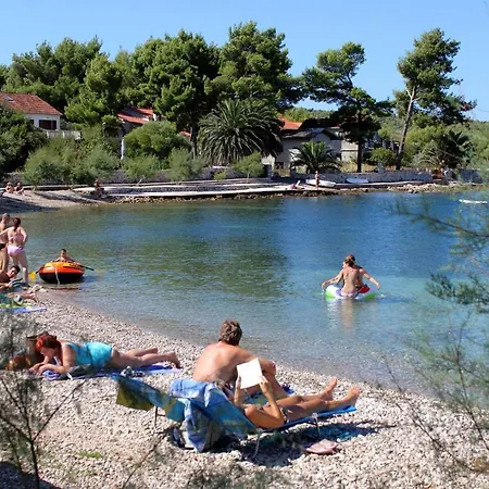 Appartement With A Parking Space Mirca, Brac - 730 *