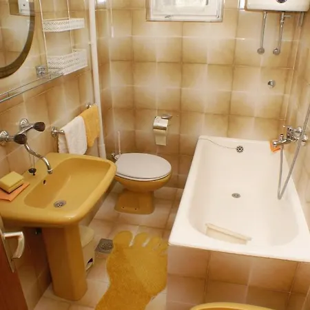 With A Parking Space Mirca, Brac - 730