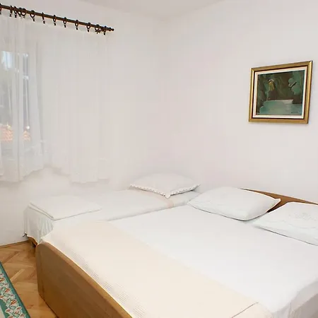 Appartement With A Parking Space Mirca, Brac - 730 *